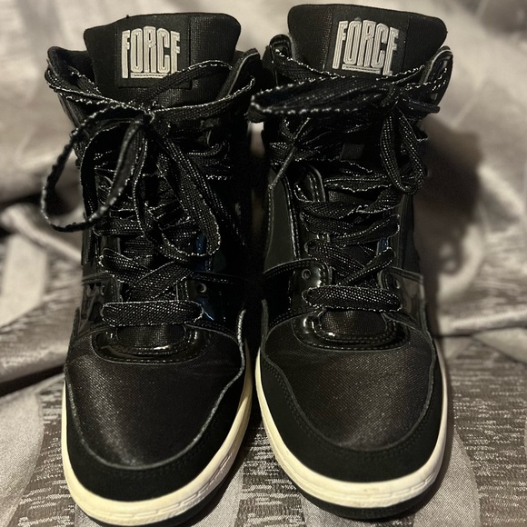Rare💫Nike🖤Force Sky Hi "Black" Hidden Wedge - 629746-001 - Wmns Size: 8 - EUC - Picture 5 of 9